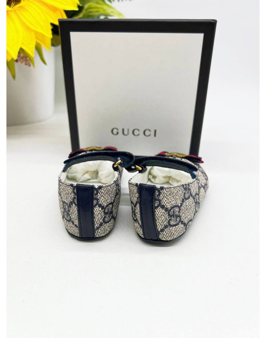 Baby on sale gucci bangle